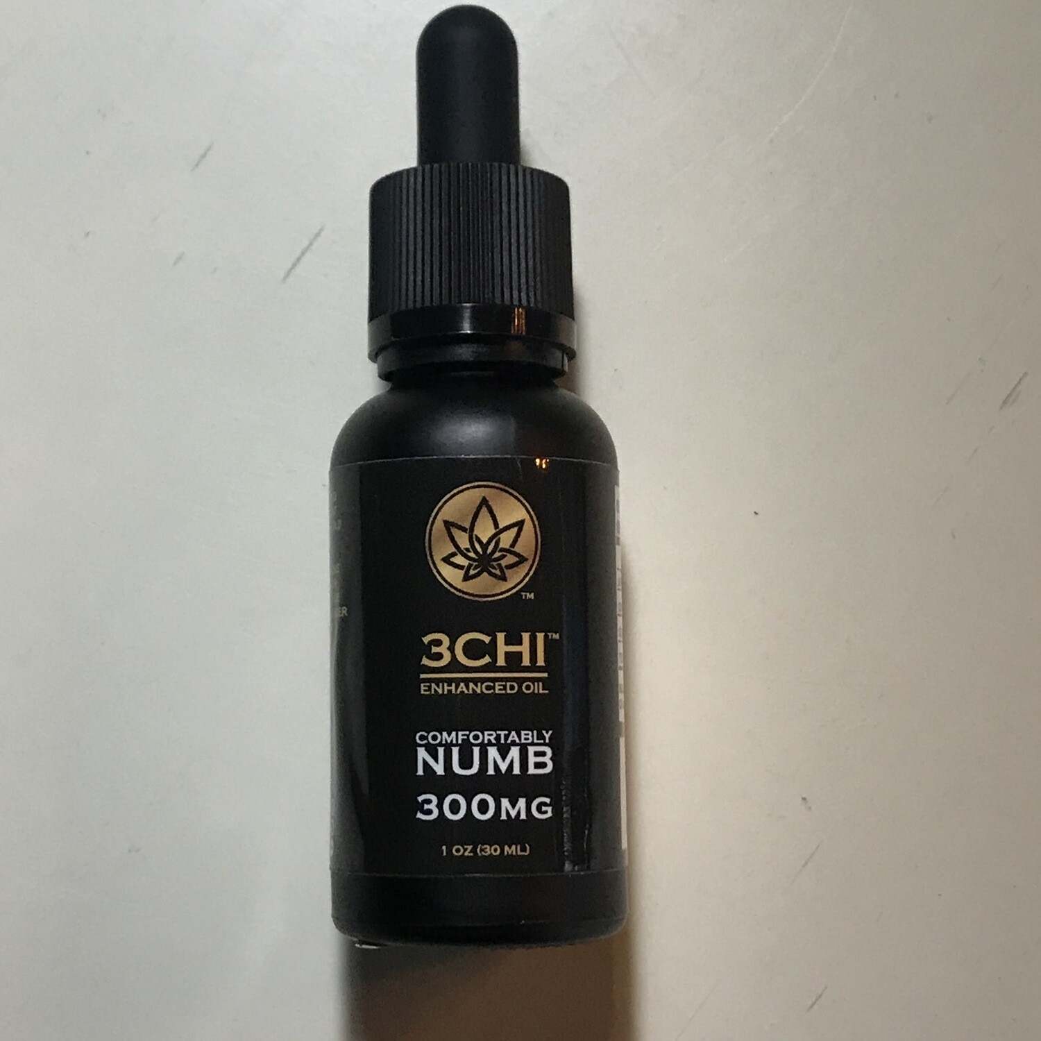 3CHI Comfortably Numb Tincture 300MG 1:1 Delta8 THC, &CBN