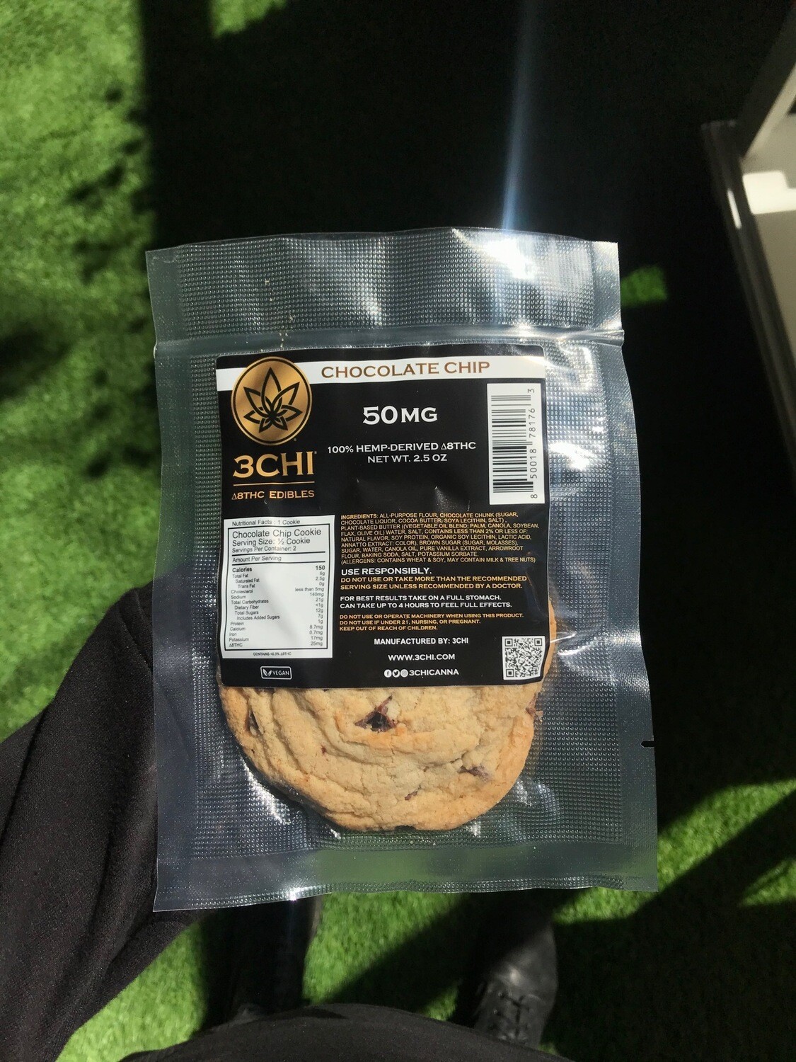 3CHI Delta 8 THC Chocolate Chip Cookie - 50MG