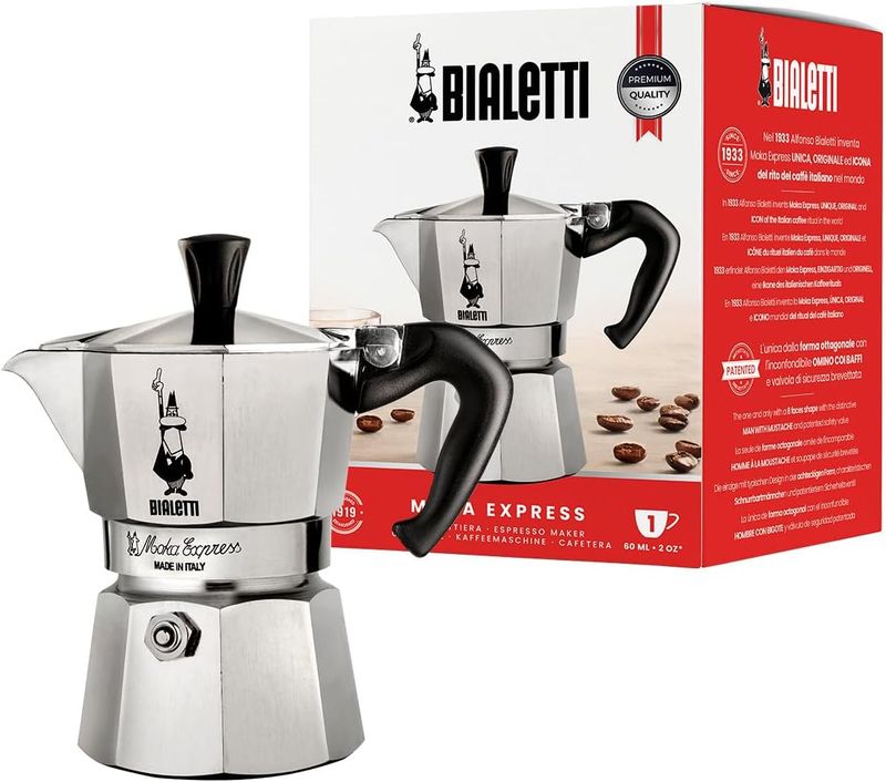 Bialetti - Moka Express: Iconic Stovetop Espresso Maker, Makes Real Italian Coffee, Moka Pot 6 Cups (1 oz or 6 Oz), Aluminium, Silver