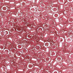 Delica Sz 11 Shimmering Rose Lined Crystal 0902
