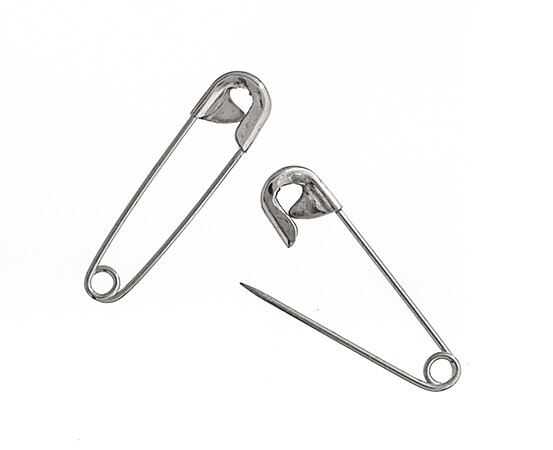 Safety Pins Nickel 22mm Pkg of 50