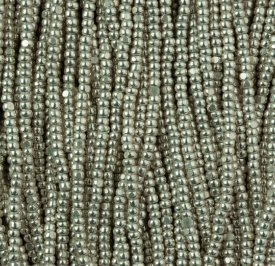 Charlottes Sz 13 1 Cut Opaque Silver