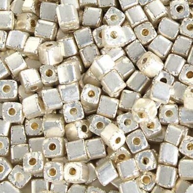 Square Beads Metallic Silver Terra 3.4x3.4mm