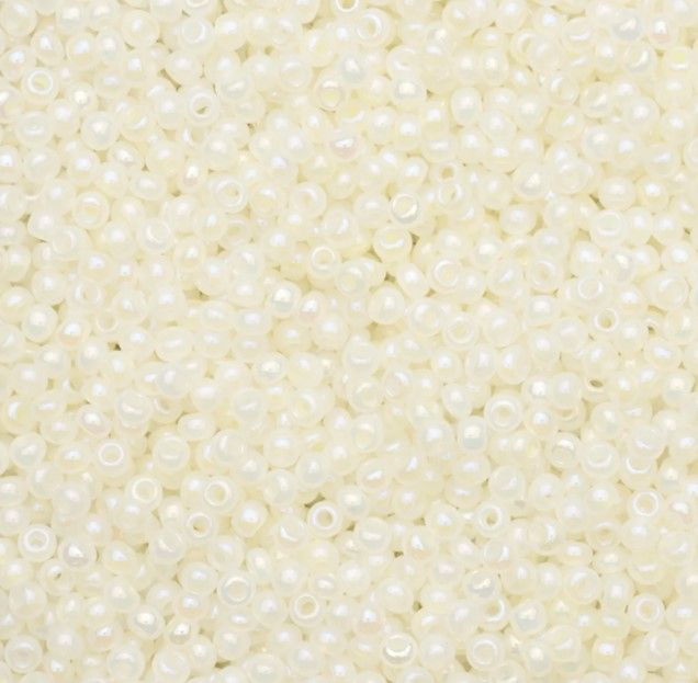 Pearlized Sz 10 White Shell Rainbow