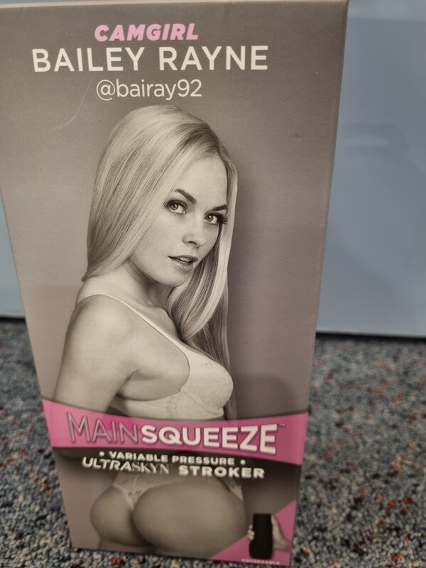 BAILEY RAYNE - MAIN SQUEEZE