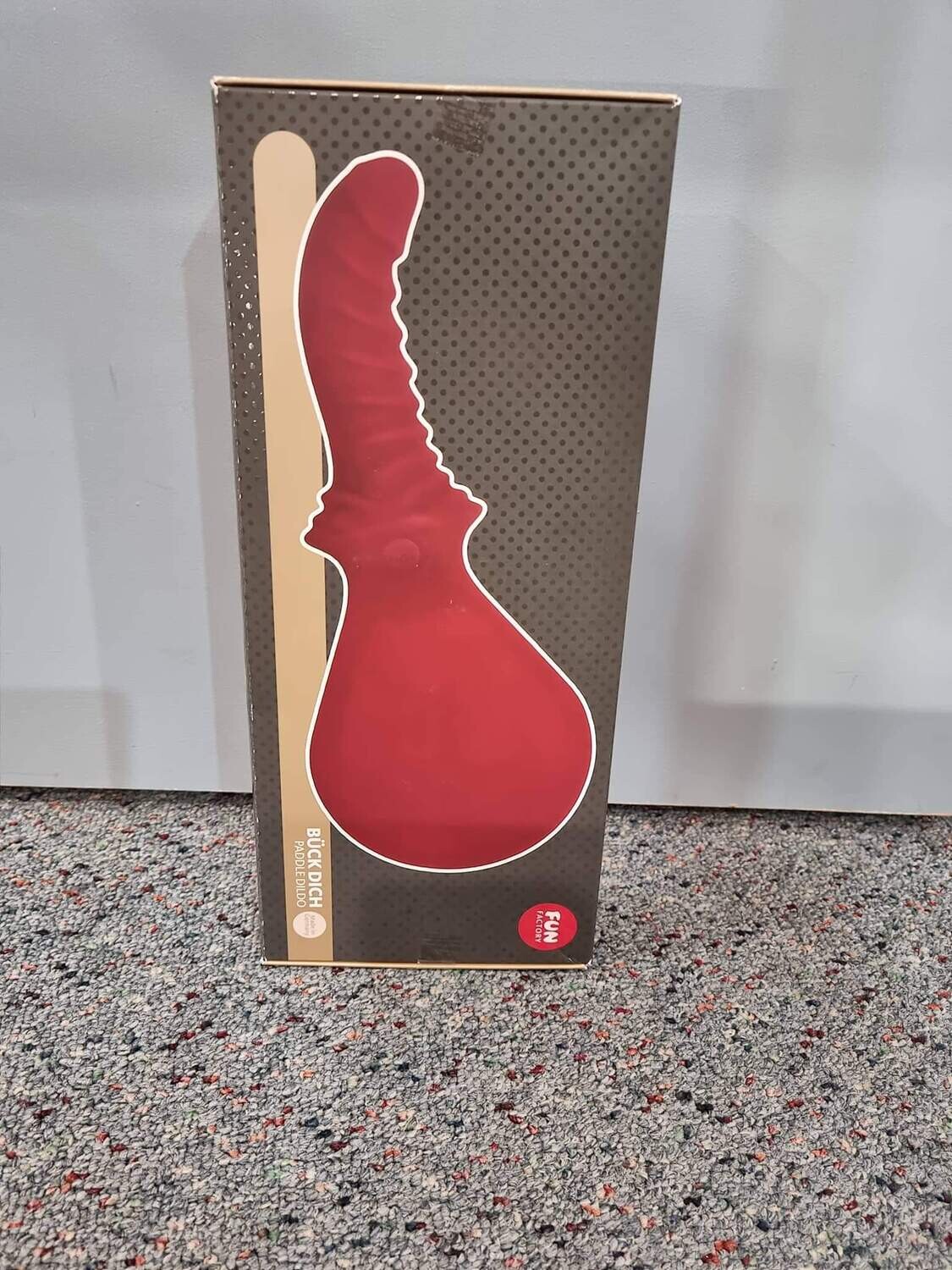 PADDLE DILDO