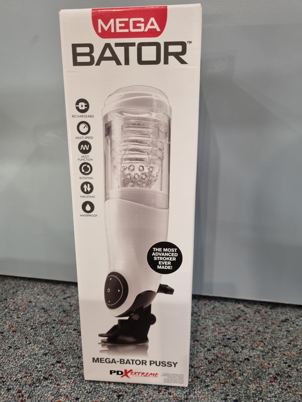 MEGA BATOR -  PUSSY