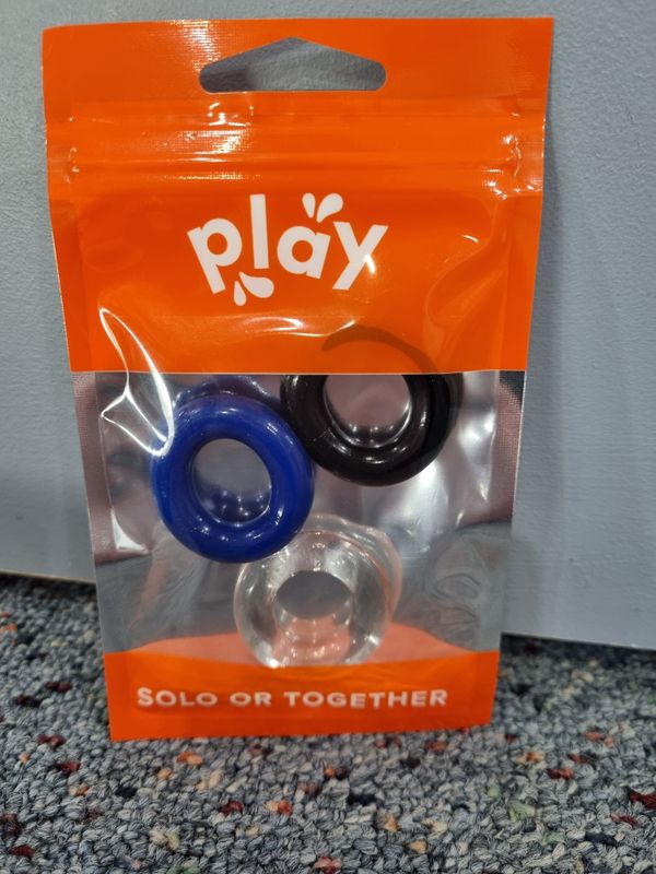 PLAY - COCK RINGS