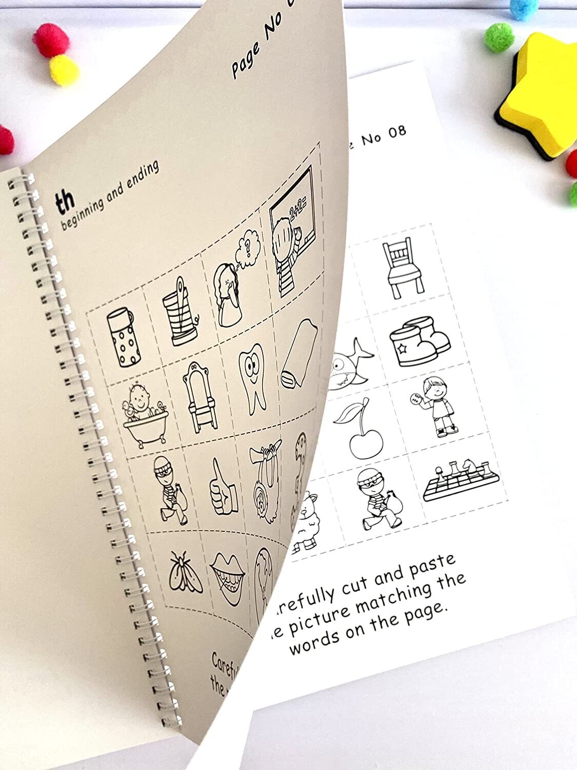 Phonics Cut and Paste Workbook for Kids (Learning Diagraphs).