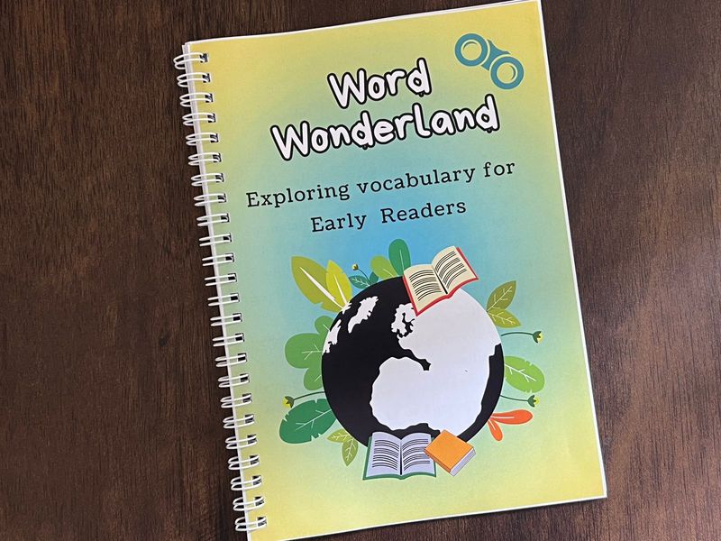 Word Wonderland - Exploring vocabulary for Early Readers. Suitable for 3-5 years.