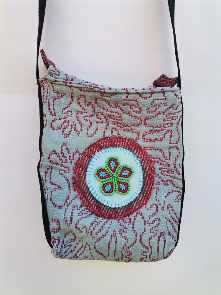 Small shoulder bag