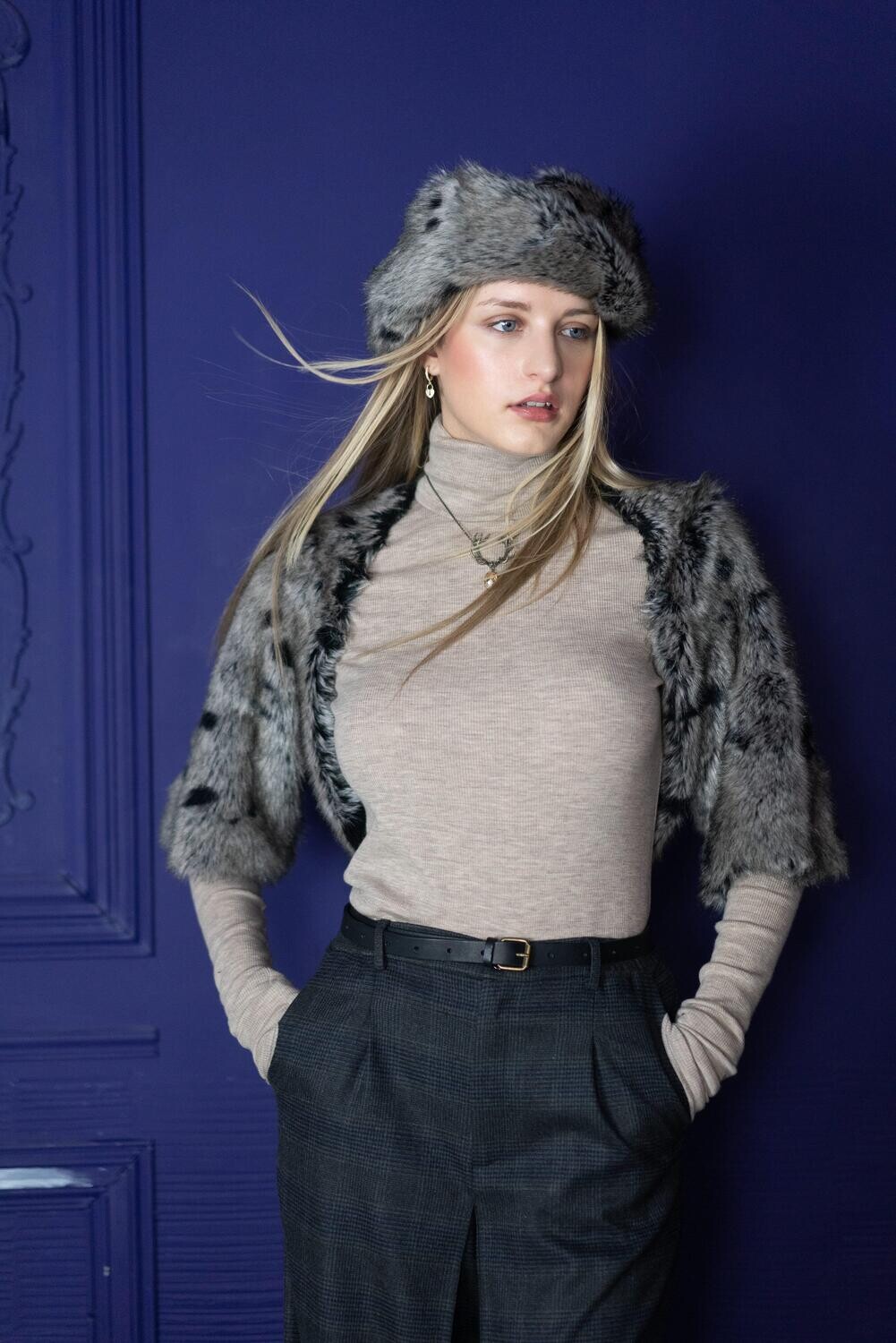 Cape Eco-Fur