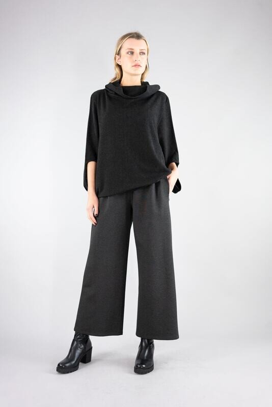 Cropped Trousers