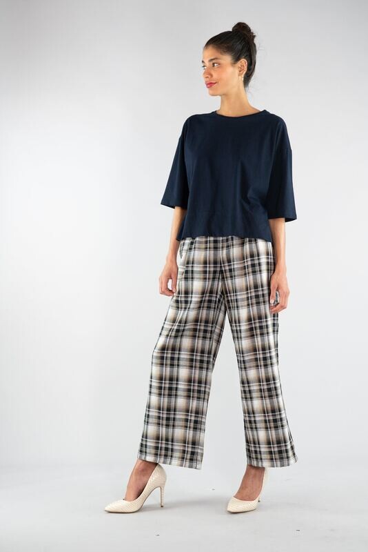 SHORT TROUSER