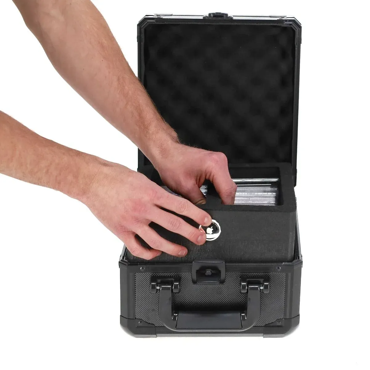 BCW - Graded Latching Case - 2 Rows