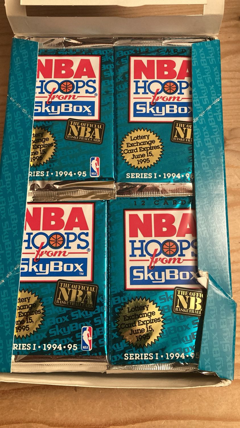 1994/95 Skybox Hoops Series 2 Basketball Pack