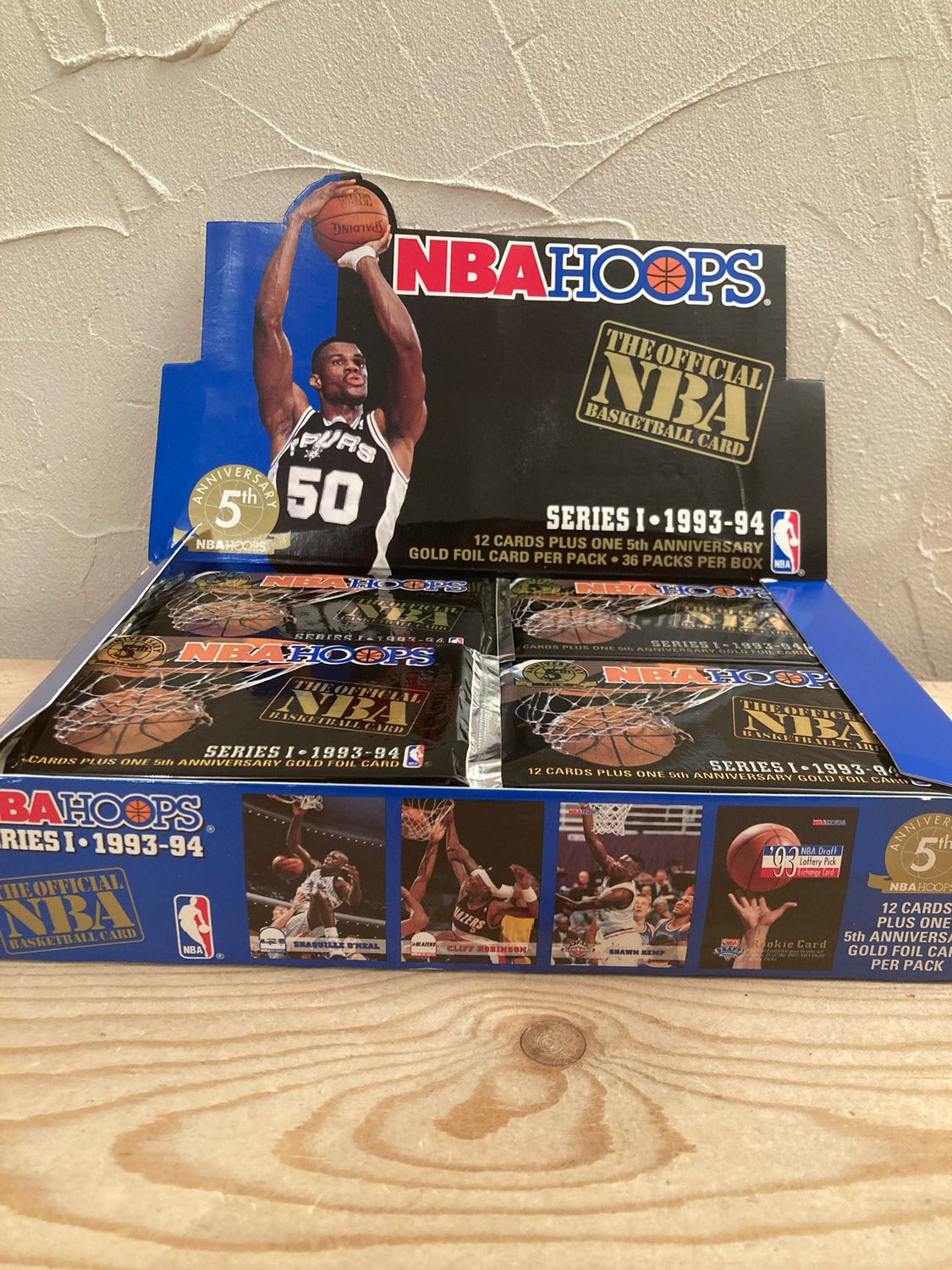 1993/94 Hoops Series 1 Basketball Hobby Pack