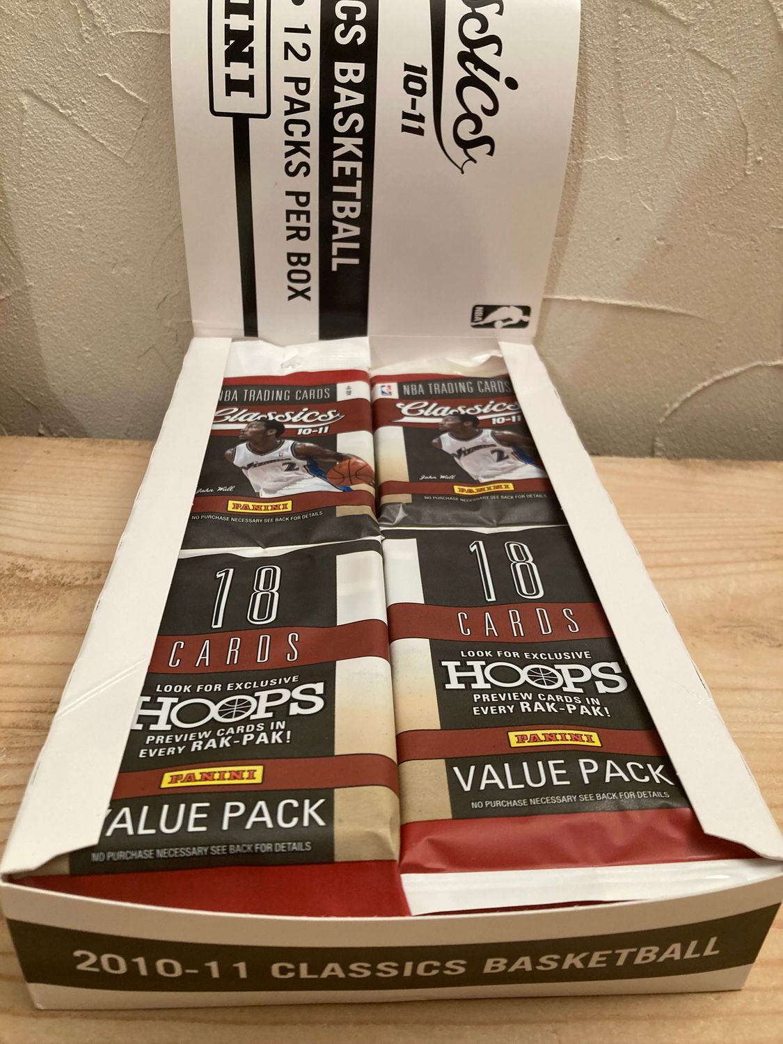 2010/11 Panini Classics Basketball Retail Pack