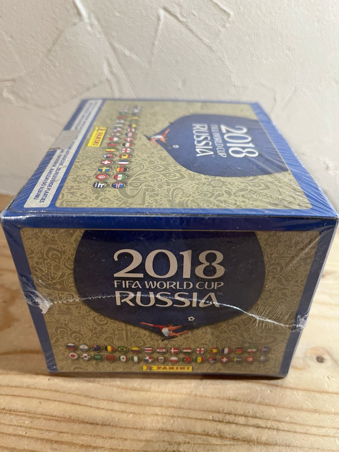 2018 Panini Russia FIFA World Cup Soccer 100 Stickers Pack Box