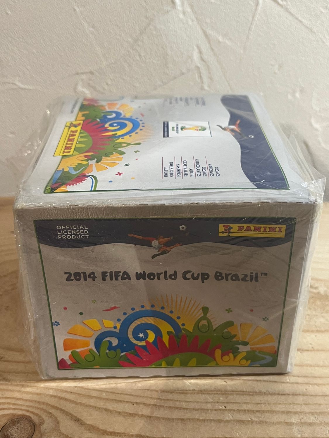 2014 Panini Brazil FIFA World Cup Soccer 100 Stickers Pack Box
