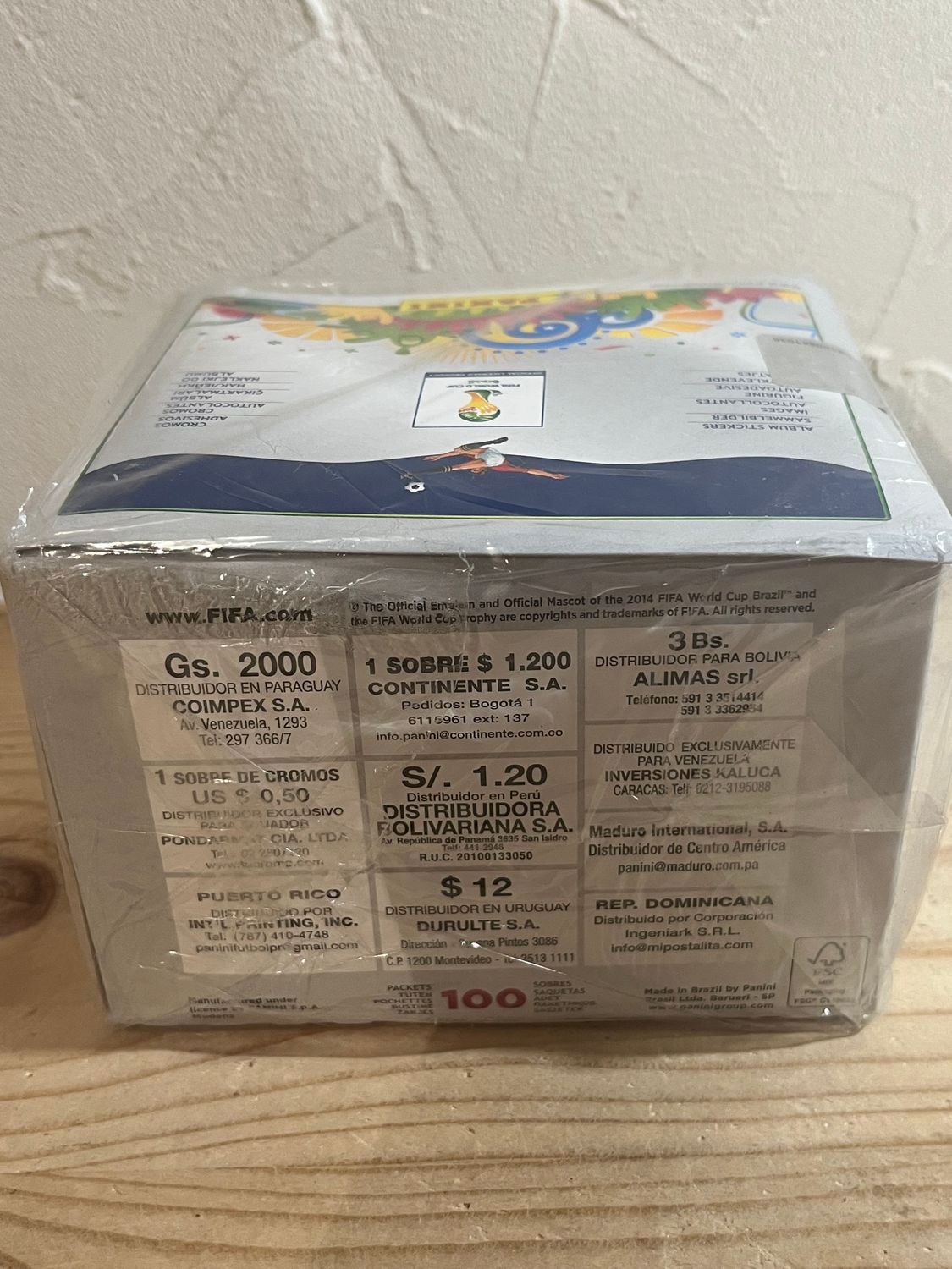 2014 Panini Brazil FIFA World Cup Soccer 100 Stickers Pack Box
