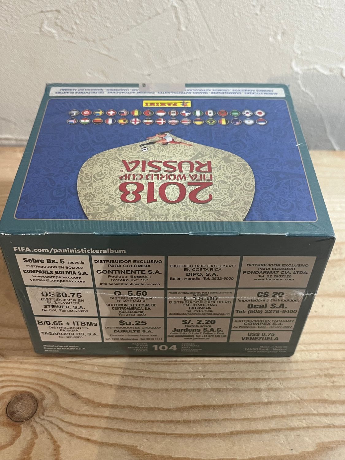 2018 Panini Russia FIFA World Cup Soccer 100 Stickers Pack Box
