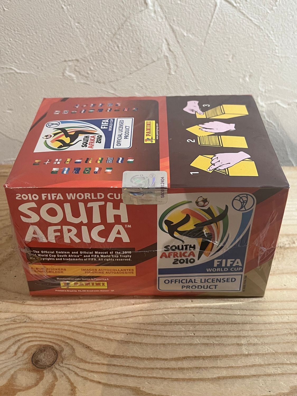 2010 Panini South Africa FIFA World Cup Soccer 100 Stickers Pack Box