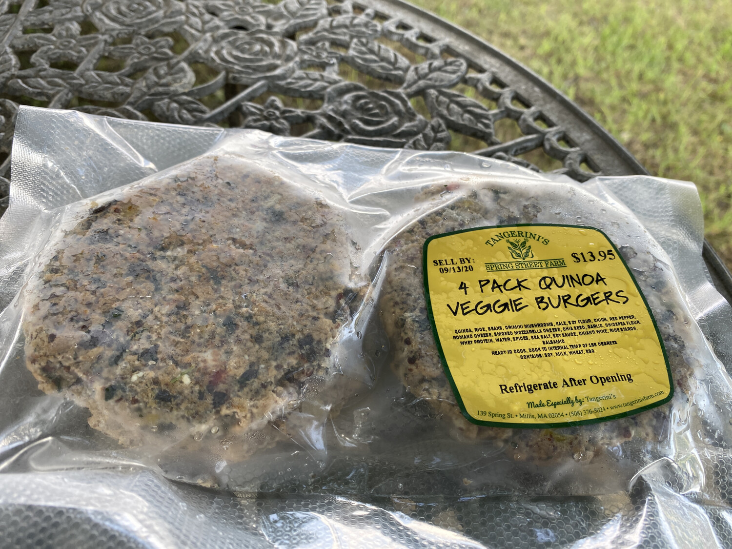 Quinoa Veggie Burgers 4-Pack Quinoa Veggie Burgers 4-Pack
