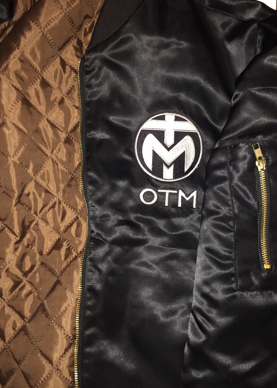 Satin polyester jacket 