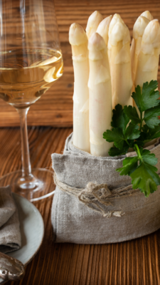 Live Cooking Lunch - Spargel - 02.05.2023 12:00 - 14:00 Live Cooking Lunch - Spargel - 02.05.2023 12:00 - 14:00