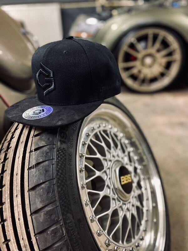 ALLBLACK -  ALCANTARA Premium 6 Panel Snapback