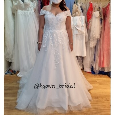 Plus size Light weight princess wedding dress