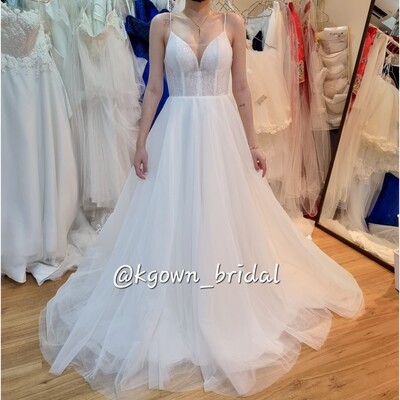 Low Back Spaghetti strap A line wedding dress with lace Low Back Spaghetti strap A line wedding dress with lace