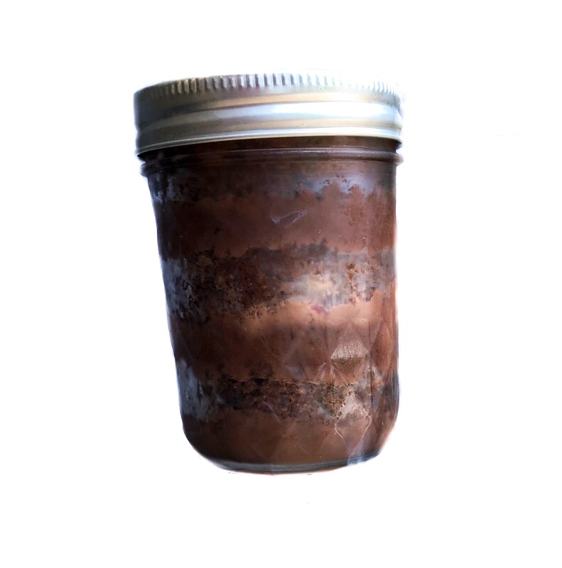 Bolo Brigadeiro with Strawberries in a Jar (Pack of 6)