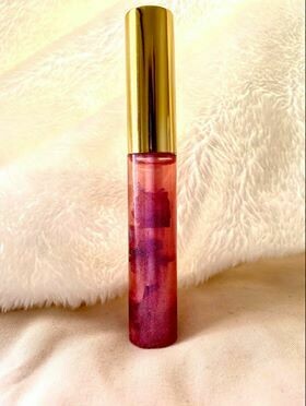 Violetta - Rose and Macadamia
