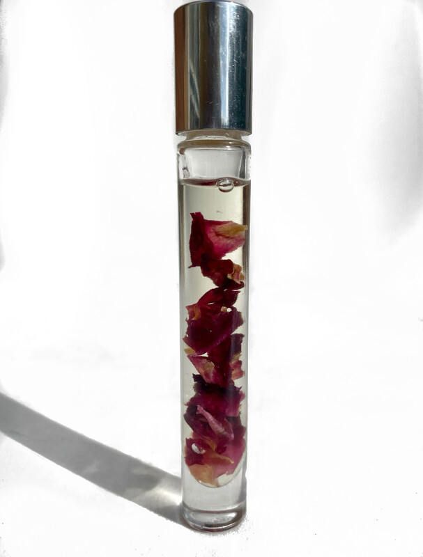 Rosary Lip oil- Rose and Macadamia