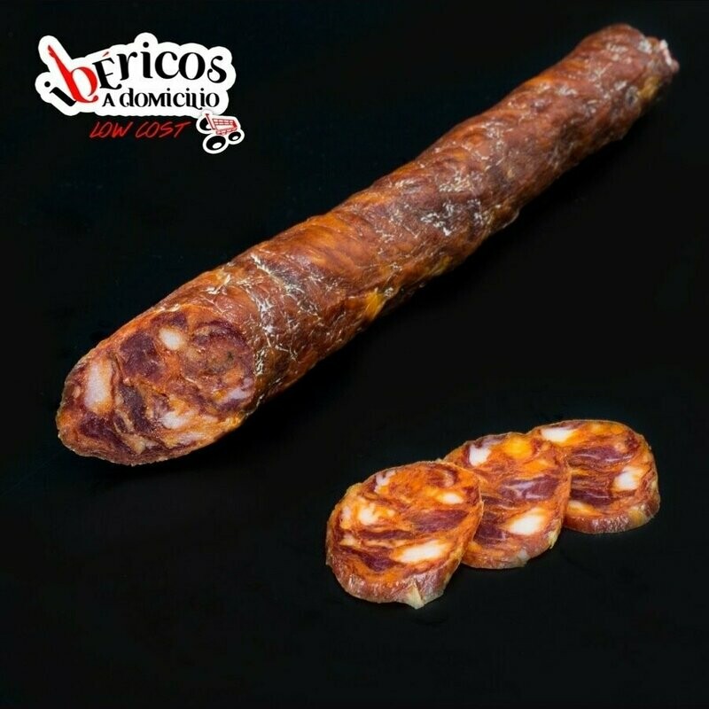 CHORIZO IBÉRICO BELLOTA VELA Sabor muy suave. Se elabora con las mismas carnes y especias que el resto de los chorizos ibéricos