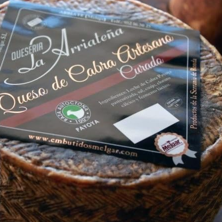 QUESO ARTESANO DE CABRA PAYOYA Curado (1,8-2 kg) Una Deliciosa Experiencia que Resalta la Tradición y el Sabor Auténtico"
