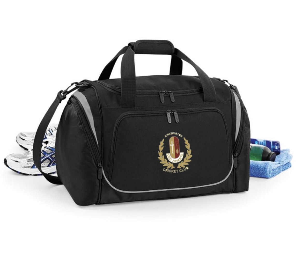 Kirkburton cc team locker bag