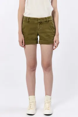 Hampton Olive