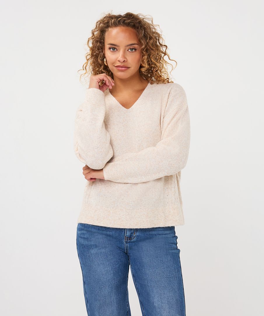 Bisuit V-Neck