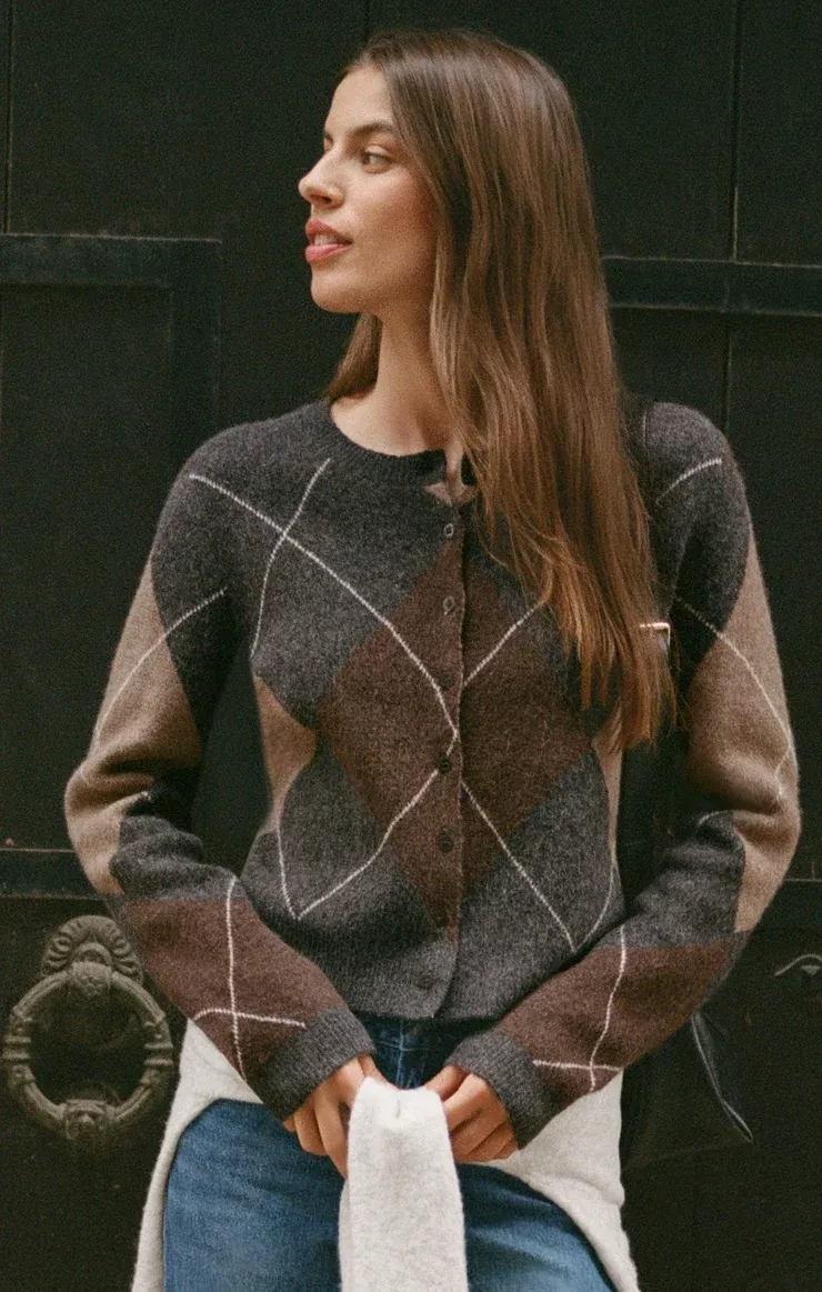 Medina Charcoal