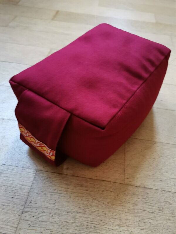 Meditationskissen Quader Mini bordero - ideal auf Reisen Meditationskissen Quader Mini bordero - ideal auf Reisen