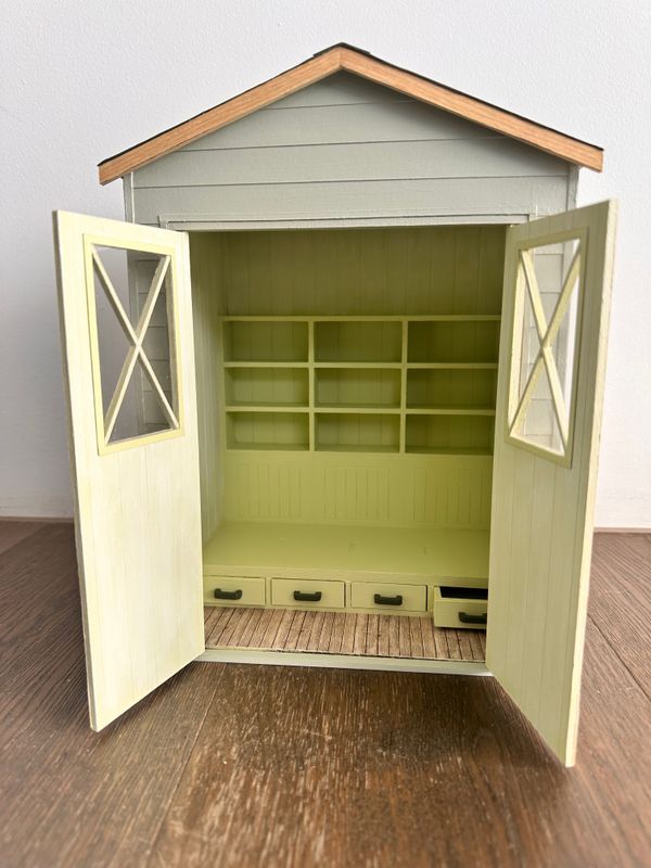 No, I am not coming to the weekend away and want to order a 1:12 'She Shed ' Garden Retreat  Kit only