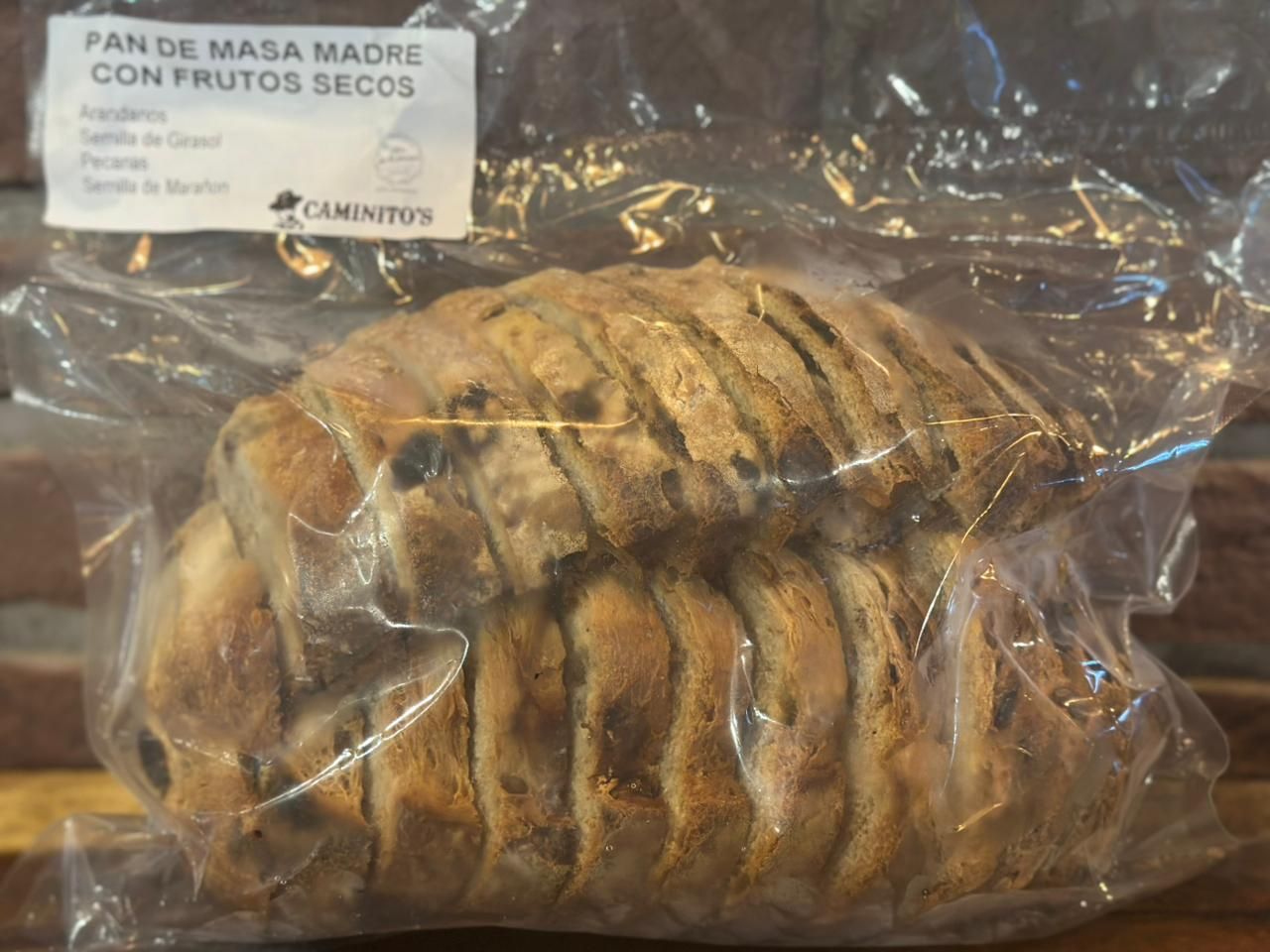 PAN DE MASA MADRE FRUTOS SECOS