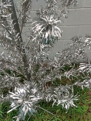 Aluminum Pom Christmas Tree 6'