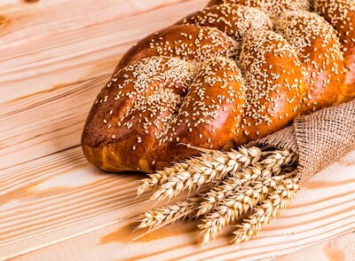 Large Challah Sesame