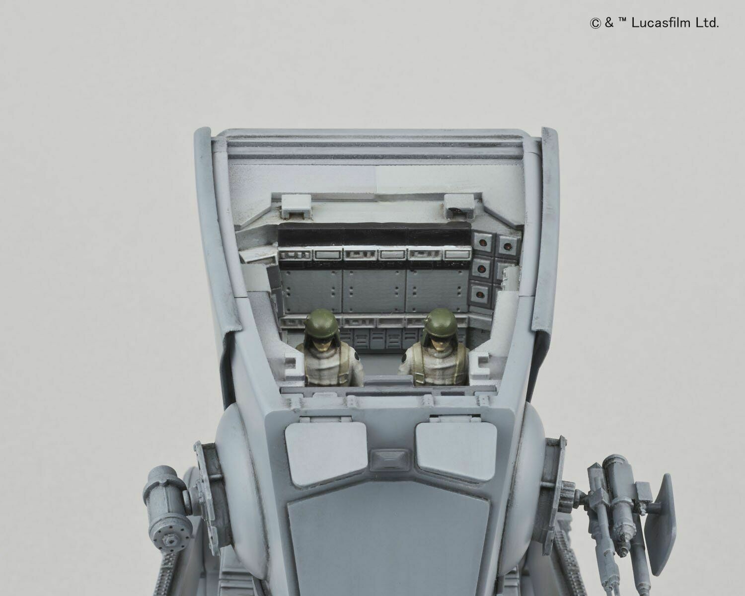 1/48 AT-ST