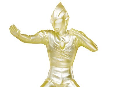 Ultraman Tiga Hero's Brave Statue Glitter Figure