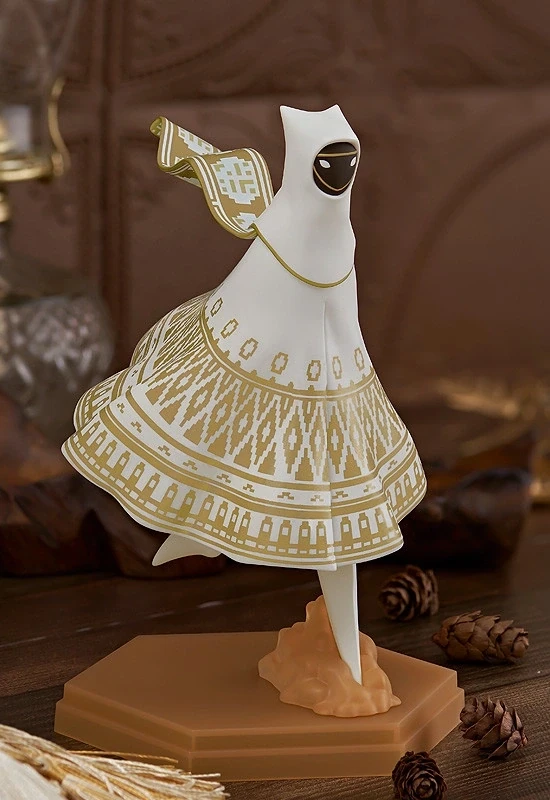 POP UP PARADE White Traveler